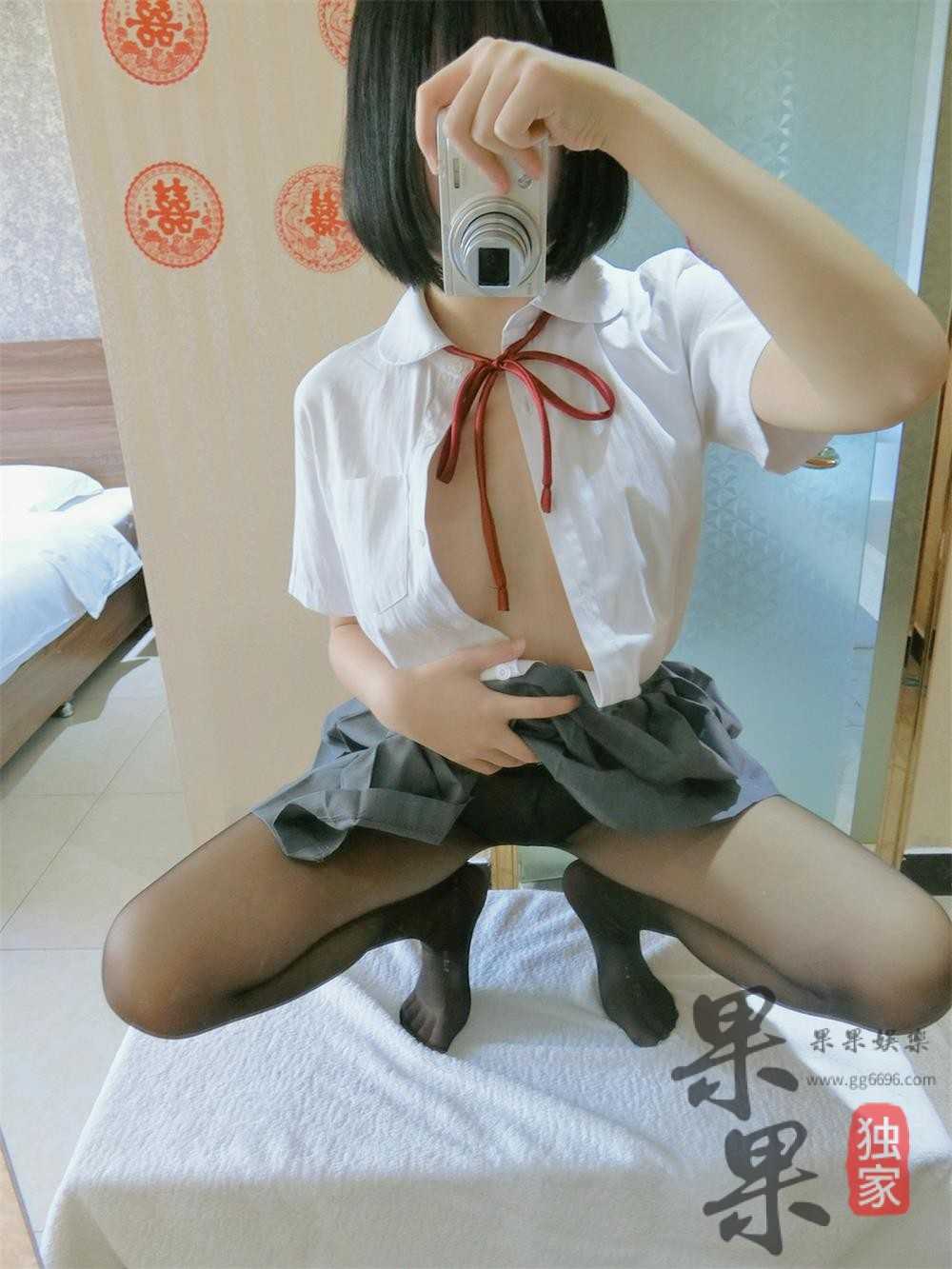 一只肉酱阿 – 黑丝制服 (45P+4V/122M)（2）